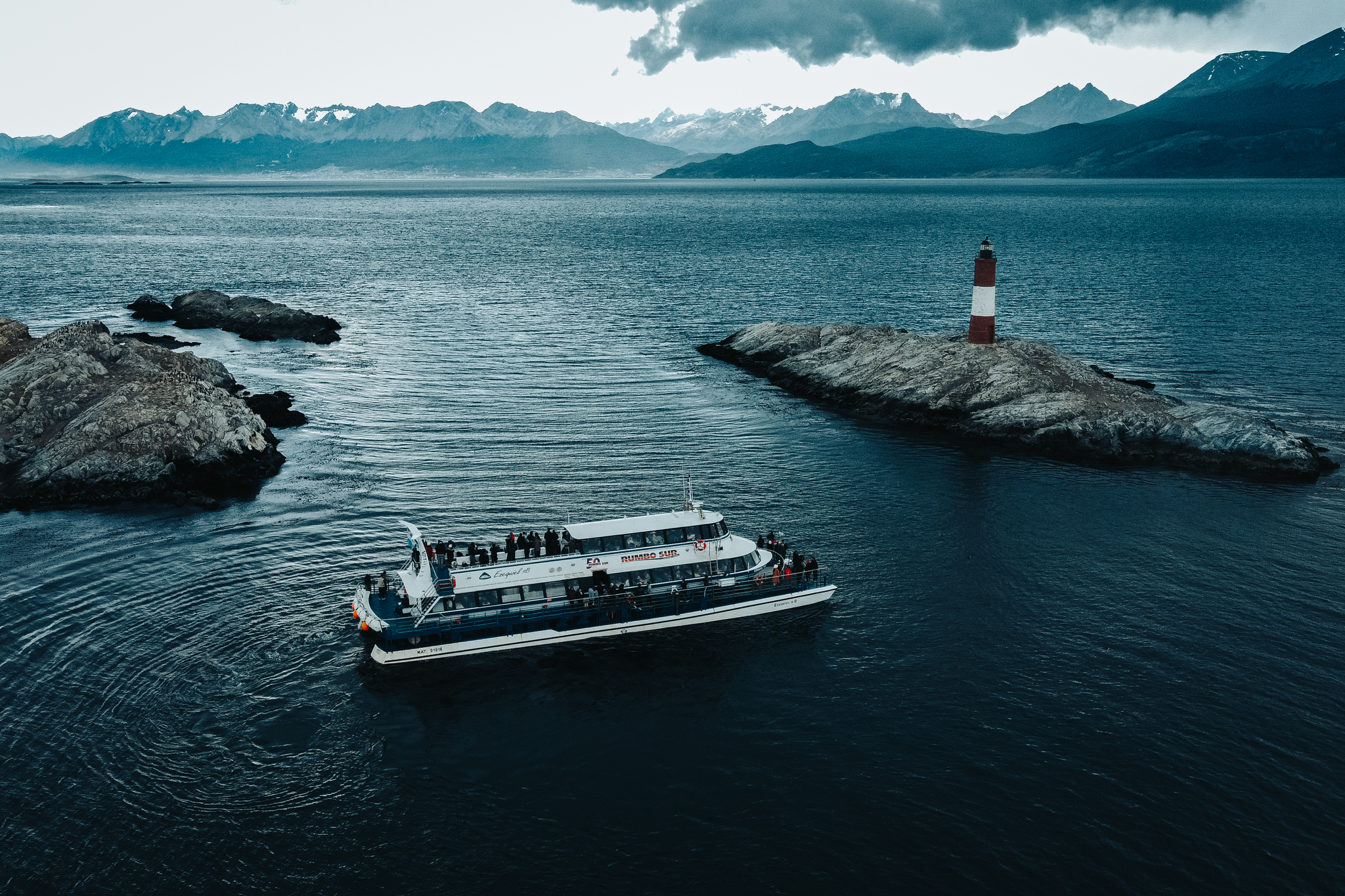 Navegação Canal Beagle no inverno